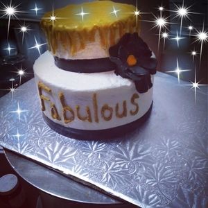 Meet your Posher, Dee